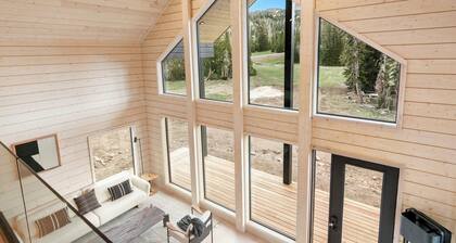 New Scandinavian Cabin in Brian Head