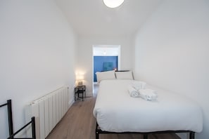 2 Schlafzimmer, Bügeleisen/Bügelbrett, Internetzugang, Bettwäsche