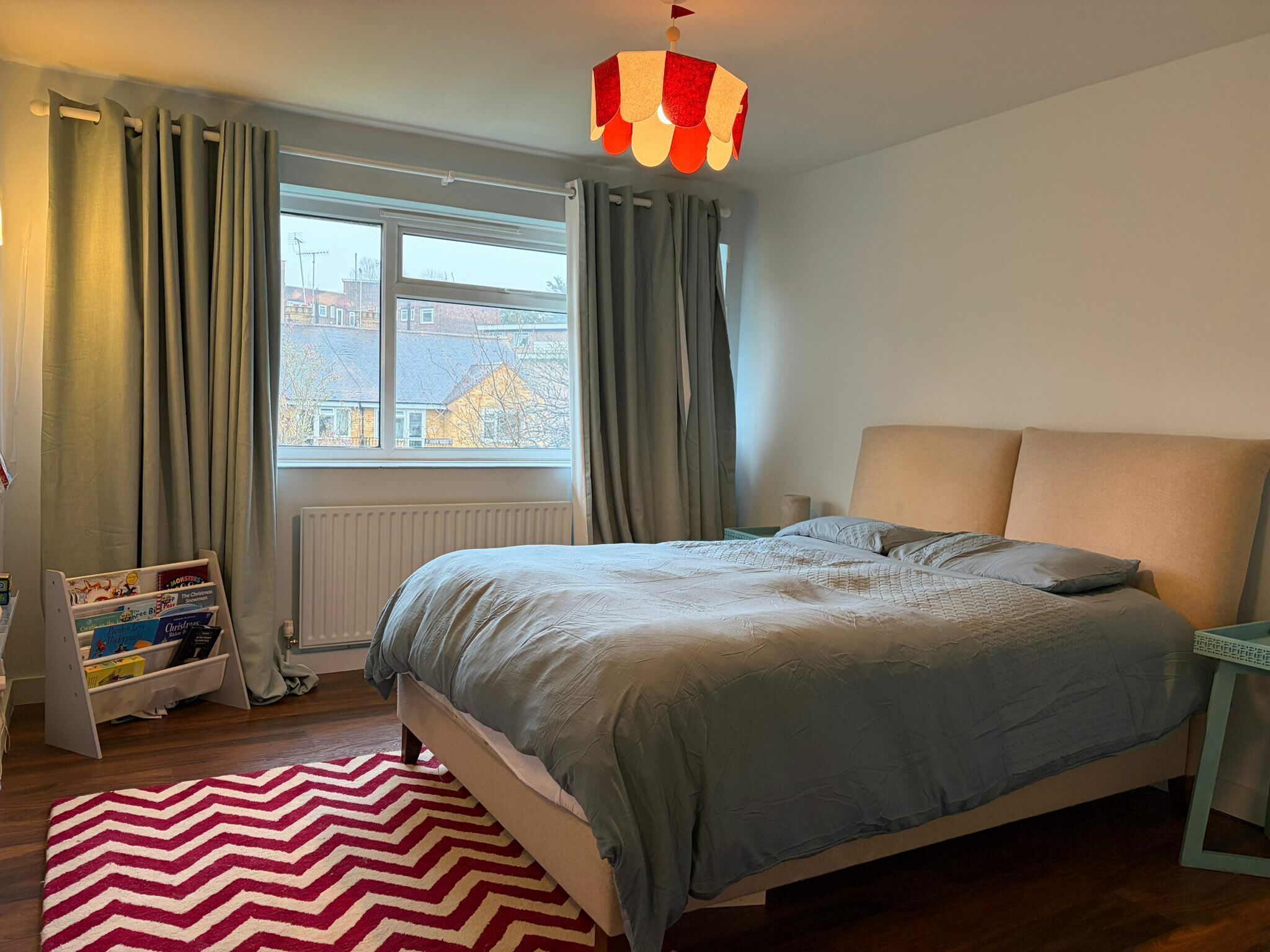 2 bedrooms, iron/ironing board, Internet, bed sheets