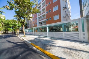 Apartemen, Boleh Merokok | 3 kamar tidur