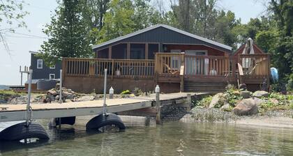 A cozy riverfront retreat, Grandfather’s Landing cottage provides it all!