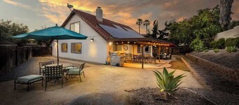 5 Bedroom Home With Firepit