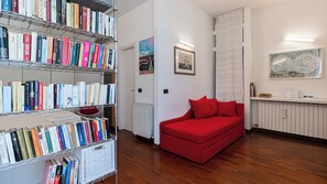 Lejlighed (0 Bedroom) | Opholdsområde | Tv