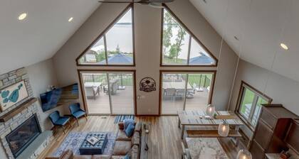 The Lakeside On North Long