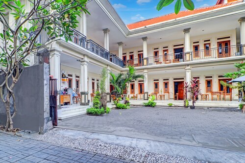 Hotel O Bali near Beachwalk Shopping Center formerly Budget Door Legian Inn