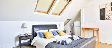 4 chambres, bureau, fer et planche Ă repasser, Wi-Fi