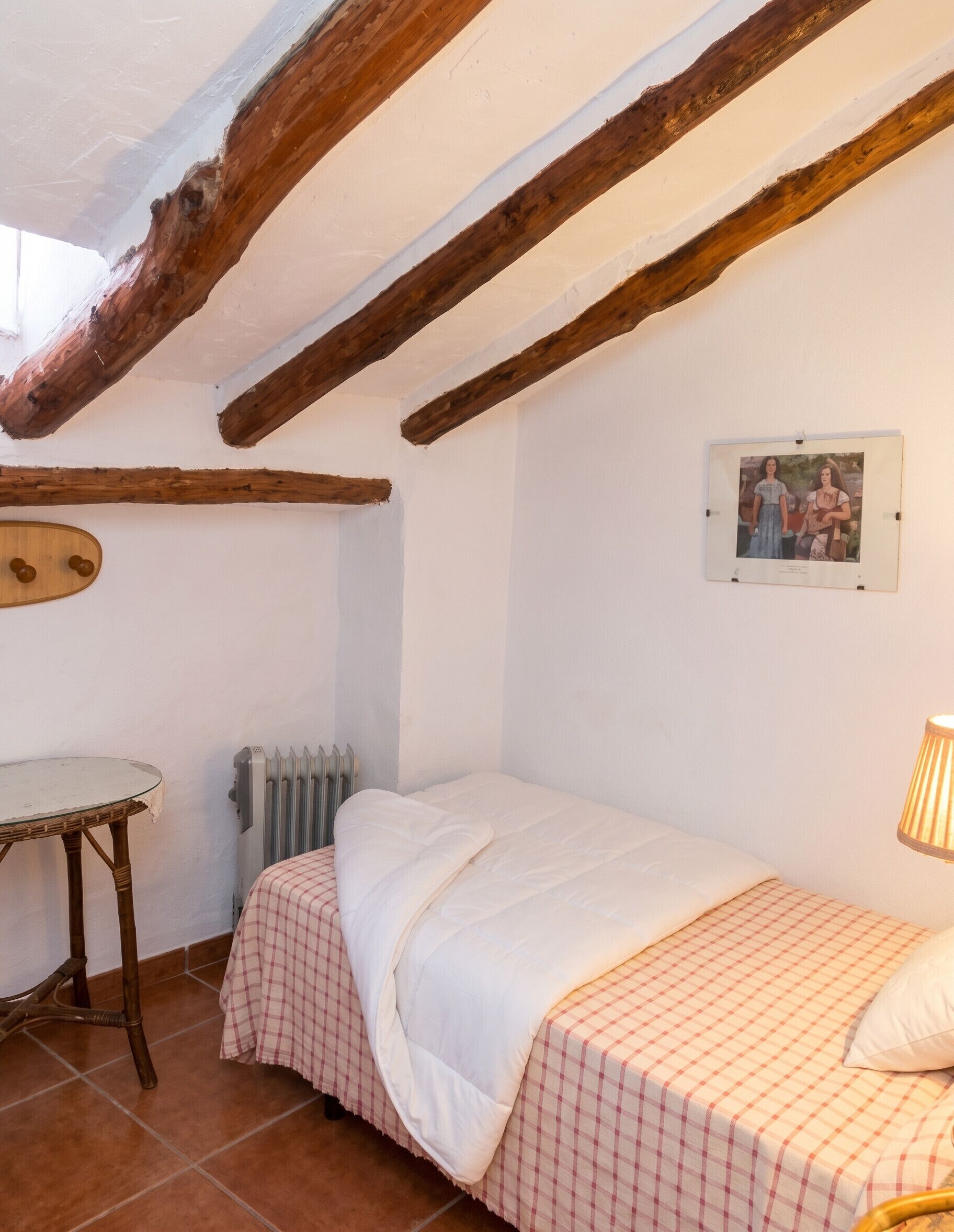 Single bed