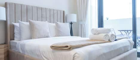 Iron/ironing board, WiFi, bed sheets
