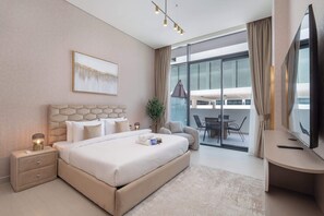 1 bedroom, desk, iron/ironing board, WiFi