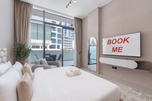 1 bedroom, desk, iron/ironing board, WiFi