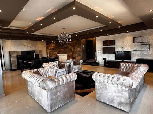 Modern Spacious Apartment in Nasr City Near City Centre