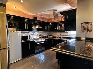 Microonde, forno, piano cottura