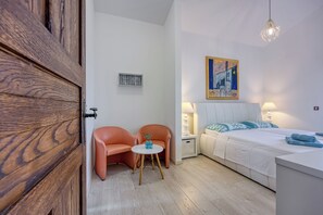Standard-Villa, 3 Schlafzimmer (Villa Kristina with Pool) | 3 Schlafzimmer, Bügeleisen/Bügelbrett, kostenloses WLAN, Bettwäsche