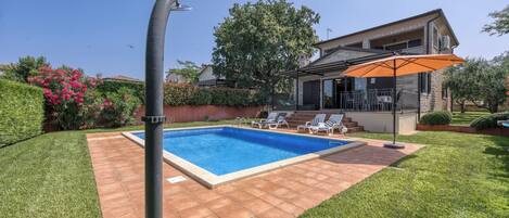 Villa Standard, camere multiple (Villa Kristina with Pool) | Piscina | Piscina stagionale all'aperto