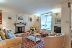 TV - Nor Nour, Cawsand (Cawsand)