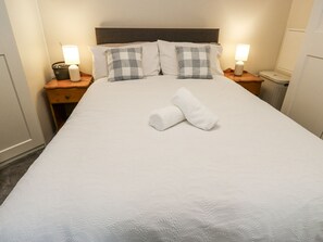 1 quarto, individualmente decorados, individualmente mobiliados