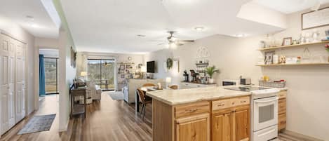 Condo, Multiple Beds, Patio, Mountain View (Mossy Pines of the Ozarks) | Private kitchen | Fridge, microwave, oven, stovetop
