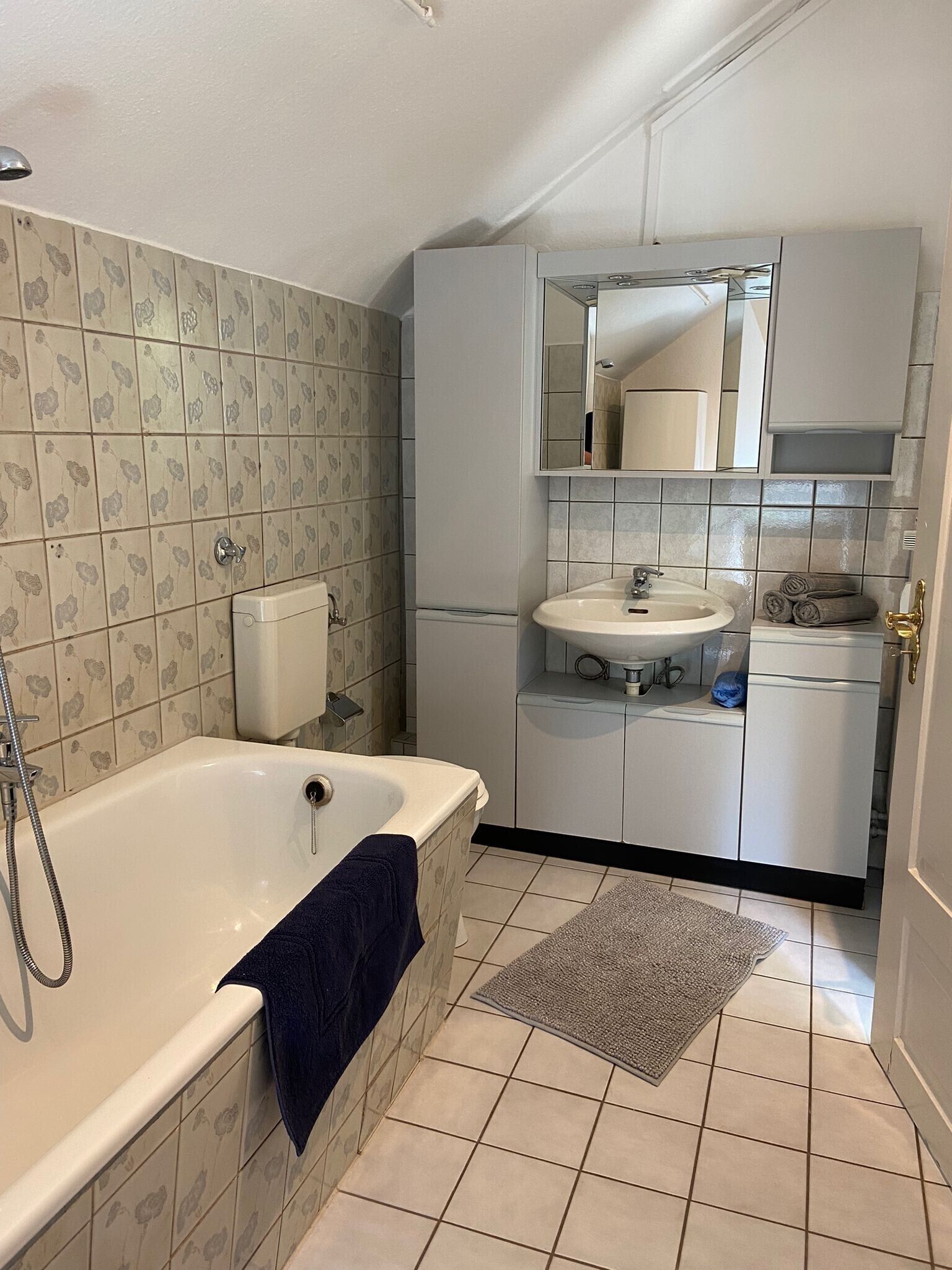 Douche, serviettes fournies