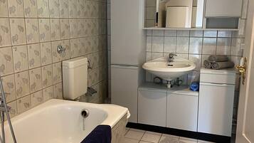 Douche, serviettes fournies