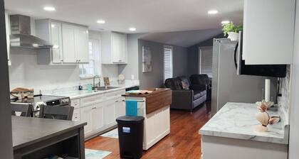 Drive on the Beach - Charming 3-bedroom in Port St. Joe