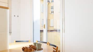 Comfort Apartment, City View | Private kitchen | Electric kettle