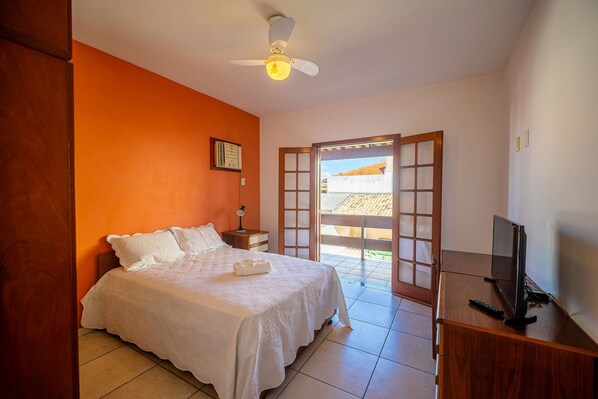 Basic Villa | Individually decorated, individually furnished, blackout drapes - Cf07 Casa churrasqueira 5 min da praia (Cabo Frio)