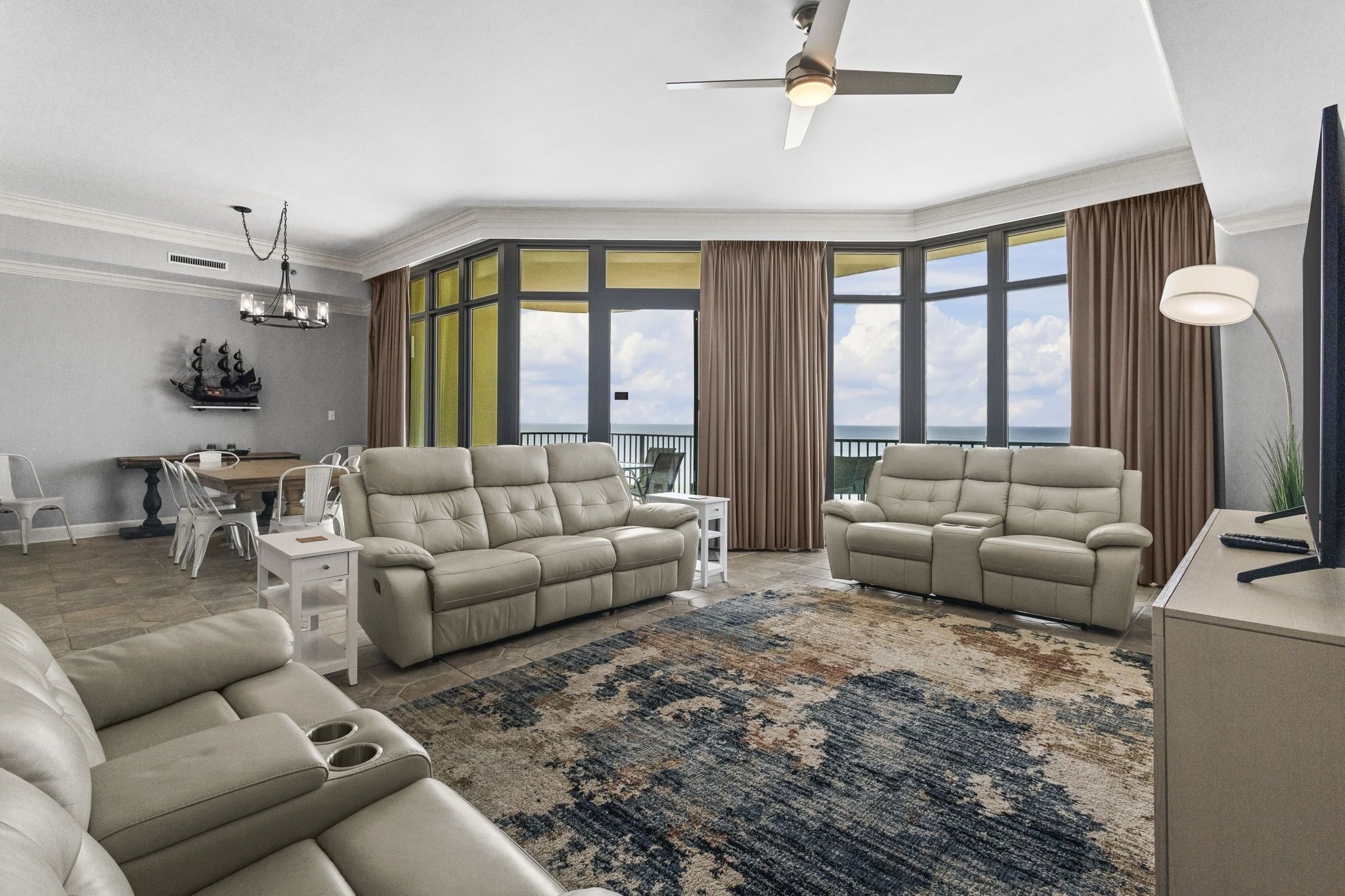 Bloc d'apartaments, 3 dormitoris | Sala d'estar