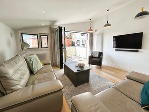 LCD TV - The Workshop (Ventnor)