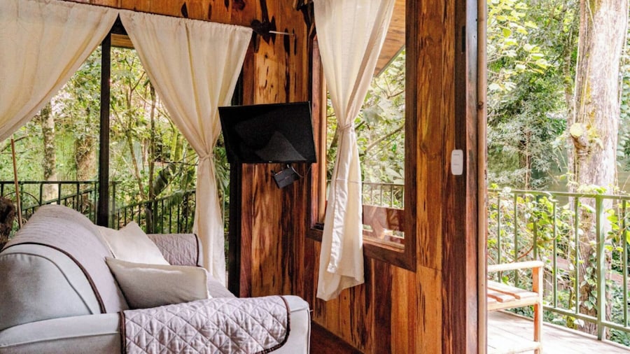 Monteverde Romantic Cottage