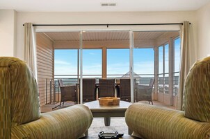 Condo, Multiple Beds, Balcony (Ozark Mountain Oasis) | Living area | 42-inch flat-screen TV with digital channels