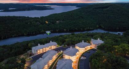 Ozark Mountain Oasis For 7!