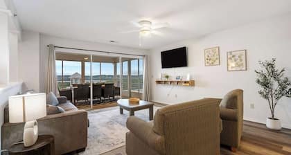 Ozark Mountain Oasis For 7!