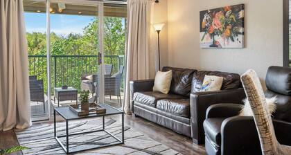 Peaceful Resort Condo Holiday Home for 6