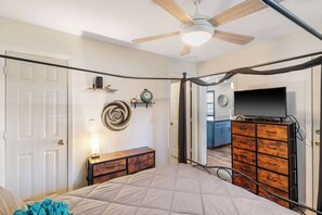 Condo, Multiple Beds, Balcony, Garden View (Peaceful Resort Condo)