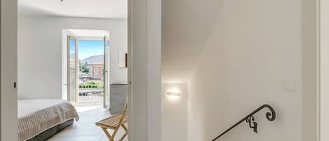 Family House, 2 Bedrooms (L' angolino di Cannobio) | 2 bedrooms, laptop workspace, free WiFi, bed sheets