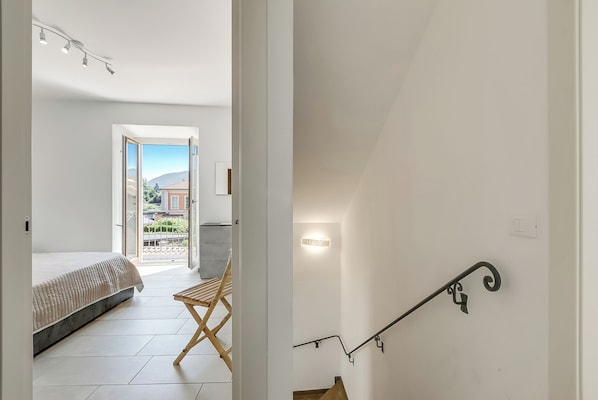 2 bedrooms, laptop workspace, free WiFi, bed sheets