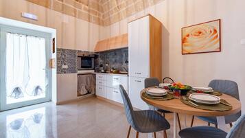 Familjelägenhet - 1 sovrum - terrass (Civico 72 Monopoli) | Restauranger