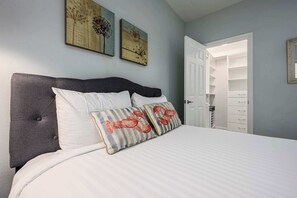 2 soverom, strykejern/-brett, wi-fi og sengetøy