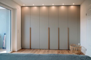 2 soverom, strykejern/-brett, wi-fi og sengetøy