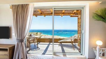 Classic Villa, 1 Bedroom, Sea View | Living area | 43-inch Smart TV with satellite channels