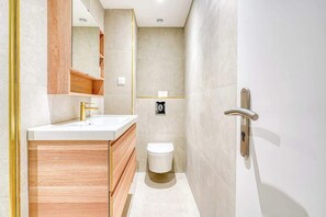 Shower, hair dryer