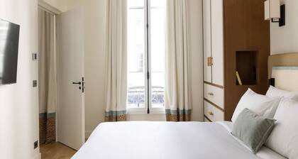 Élysée Collection V by onefinestay