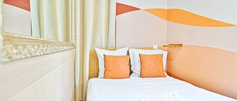 2 dormitorios, tabla de planchar con plancha, wifi y ropa de cama