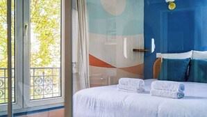2 habitaciones, tabla de planchar con plancha, wifi y ropa de cama 