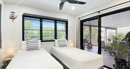 White Pandanus, A beautifully styled beach house nestled in the peaceful charm of Magnetic Island