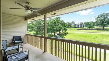 Condo, Multiple Beds, Balcony, Golf View (Quittin' Time) | Property grounds