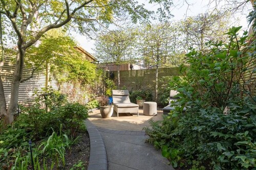 Albert Street V by Onefinestay