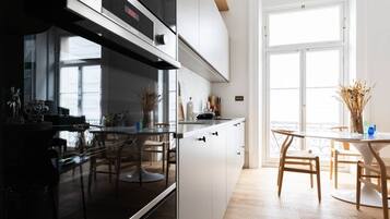 Lägenhet (2 Bedrooms) | Eget kök | Mikrovågsugn, diskmaskin, kaffe- och tebryggare och vattenkokare