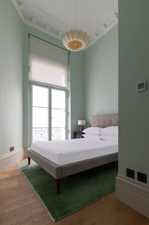 Apartment (2 Bedrooms)