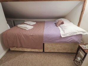 3 室のベッドルーム、客室ごとに異なる装飾、客室ごとに異なるインテリア、WiFi (無料)